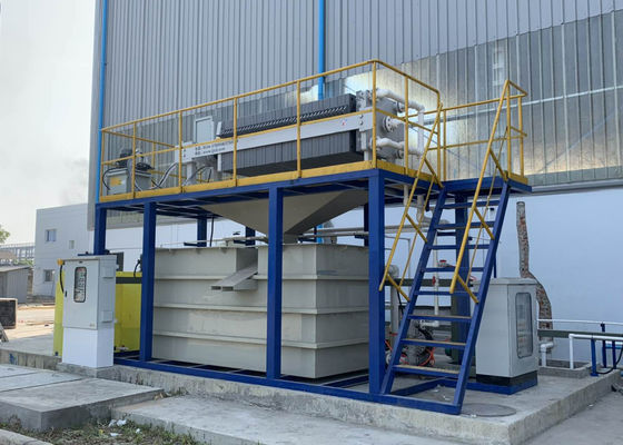 Kwaliteit  Automatic Iron Removal System For Fluxing Tank In Hot Dip Galvanizing Plant  Line Turnkey Project fabriek